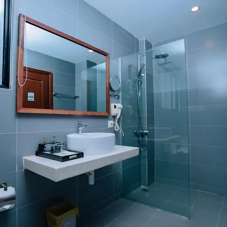 Home Chic Hotel Phnom Penh Exterior photo