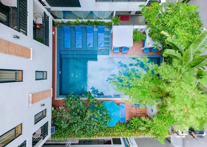 Home Chic Hotel